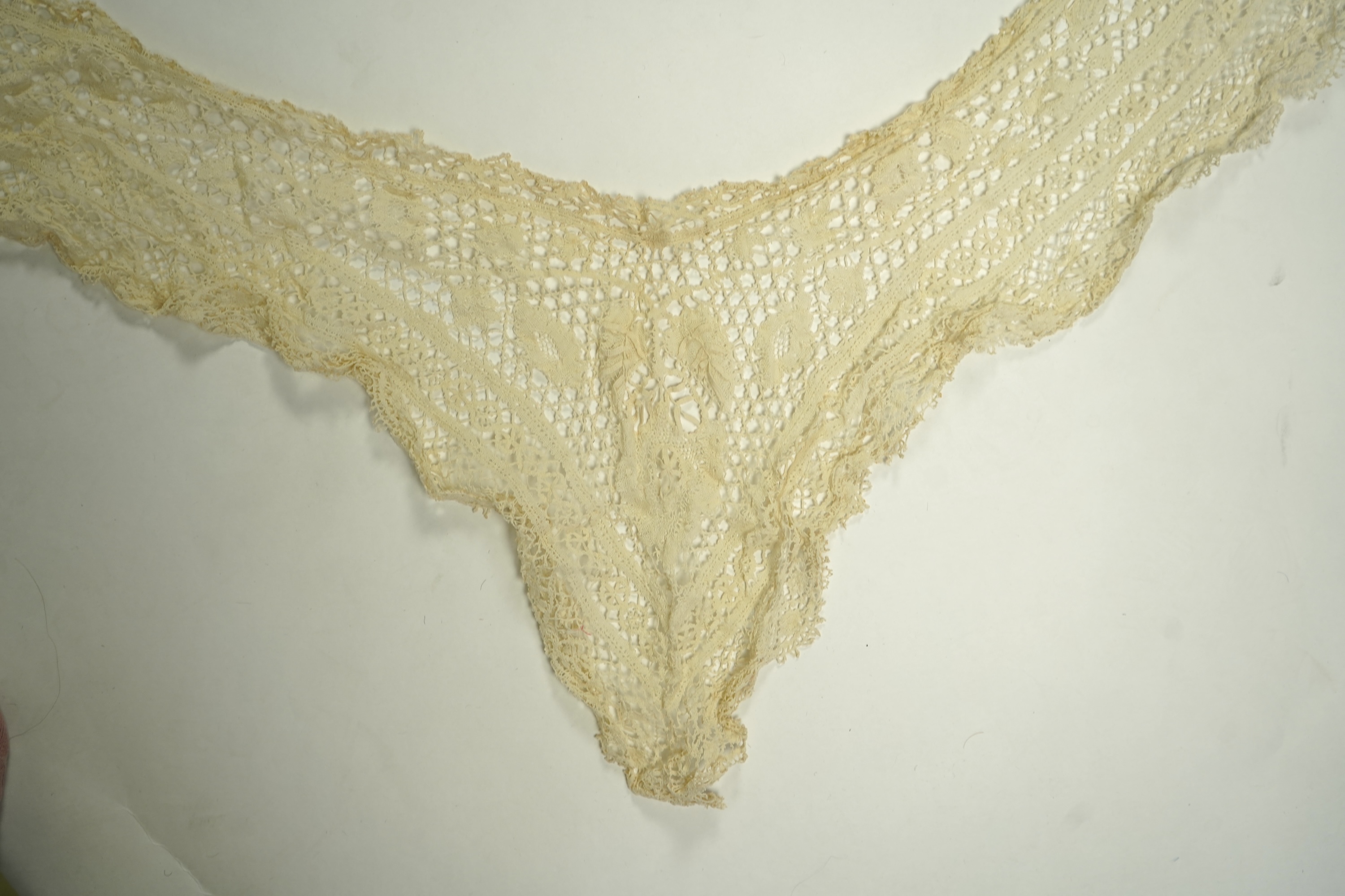 A mixed Brussels bobbin lace and Point de Gaze lace collar, another smaller collar, a similar length of trim and butterfly motif, together with a Brussels bobbin collar and trim, an Irish crochet cuffs, a Valenciennes la